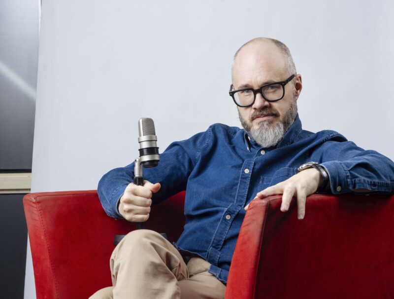 Tuomas Enbuske.